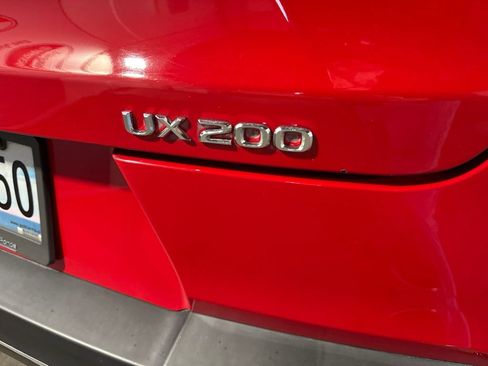 Used 2019 Lexus UX 200 F Sport FWD image 23