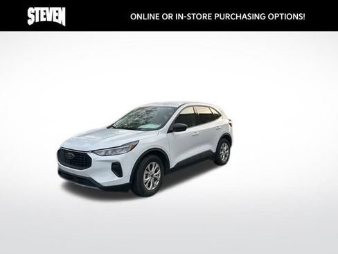 Used 2025 Ford Escape Active image 1