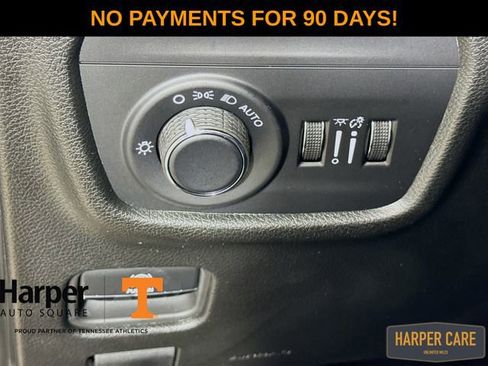 New 2026 Jeep Grand Cherokee Altitude image 13