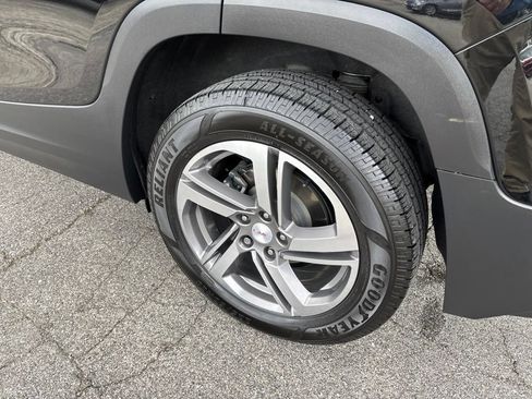 Used 2021 GMC Terrain SLT w/ LPO, Floor Liner Package AWD/4WD image 9