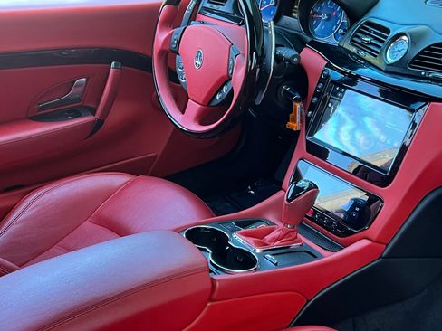 Used 2017 Maserati GranTurismo Sport RWD image 30