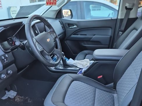 Used 2022 Chevrolet Colorado Z71 image 13