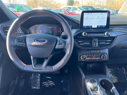 Used 2025 Ford Escape ST-Line Elite image 9