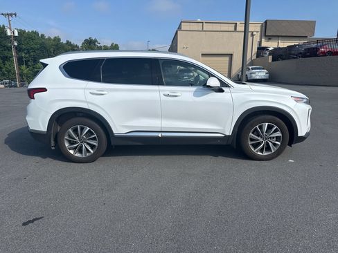 Used 2020 Hyundai Santa Fe SEL w/ Convenience Package FWD image 3