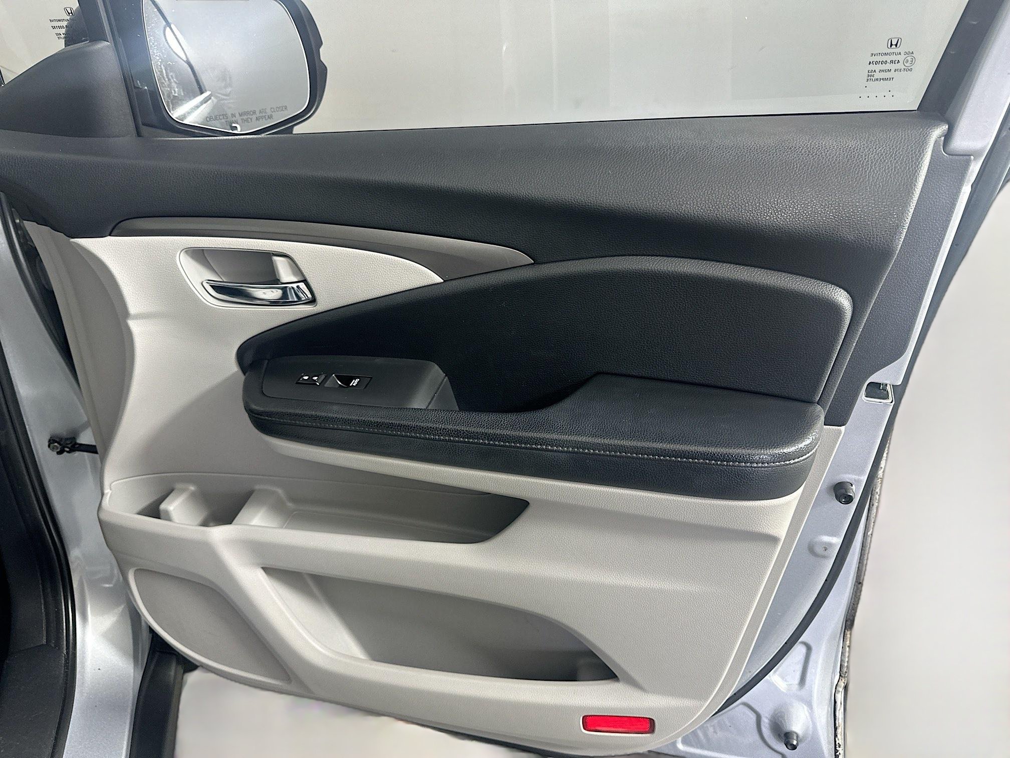 Used 2018 Honda Pilot EX-L image 33
