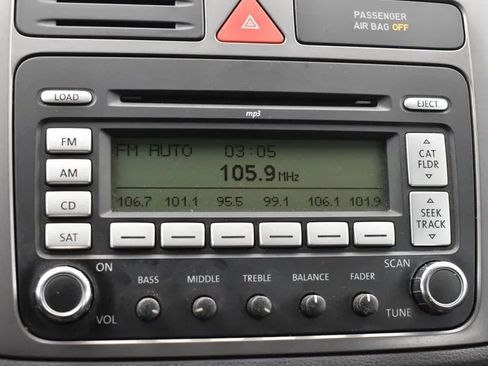 Used 2009 Volkswagen Tiguan SEL image 28