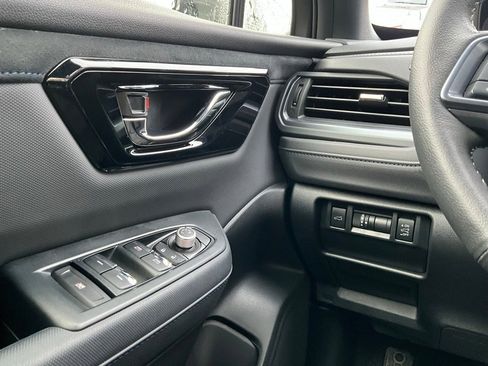 Certified 2025 Subaru Forester Limited image 23