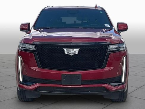 Used 2023 Cadillac Escalade Premium Luxury w/ LPO, Radiant Package RWD image 3