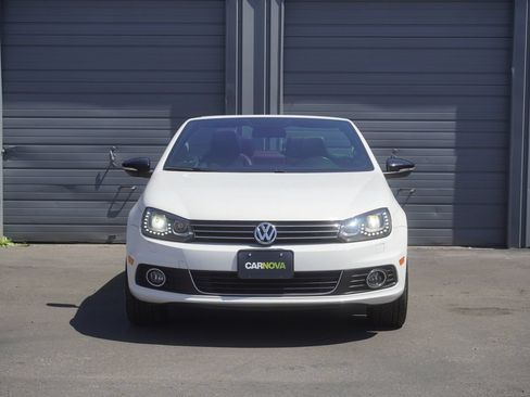 Used 2013 Volkswagen Eos FWD image 10