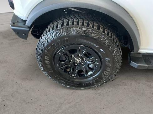 Certified 2024 Ford Bronco Wildtrak AWD/4WD image 14
