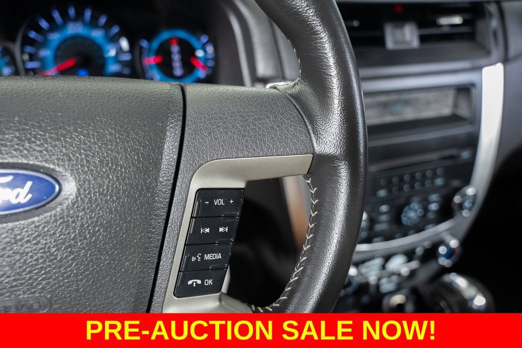 Used 2012 Ford Fusion SE FWD image 28