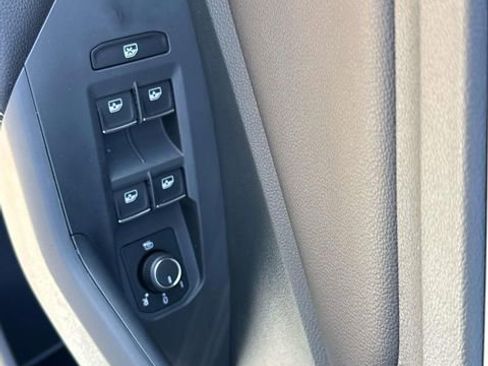 New 2025 Volkswagen Jetta Sport image 13