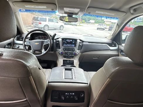 Used 2017 Chevrolet Tahoe LS w/ All-Season Package RWD image 22