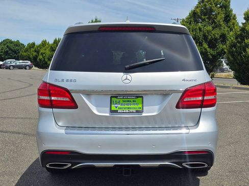 Used 2017 Mercedes-Benz GLS 550 4MATIC image 4