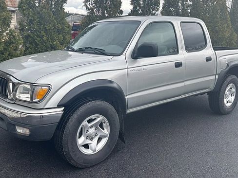 Used 2004 Toyota Tacoma 4x4 Double Cab image 2