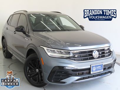 Certified 2024 Volkswagen Tiguan SE R-Line