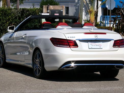 Used 2017 Mercedes-Benz E 550 Cabriolet image 12