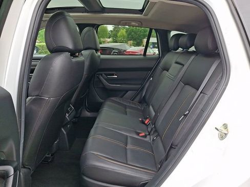 Used 2025 MAZDA CX-50 AWD 2.5 Hybrid w/ Premium Pkg image 12