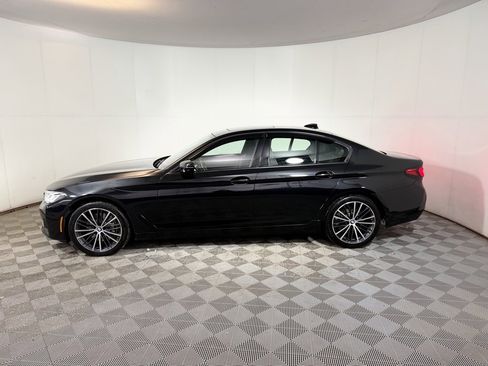 Used 2022 BMW 540i xDrive w/ Premium Package image 3