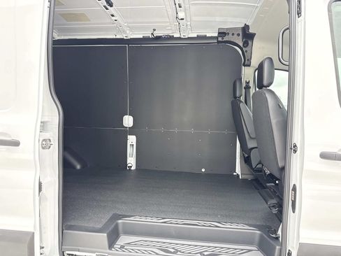New 2026 Ford Transit 250 148 Medium Roof w/ Load Area Protection Package RWD image 11