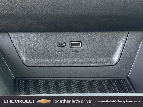 New 2026 Chevrolet Equinox LT w/ Safety and Technology Package FWD image 19