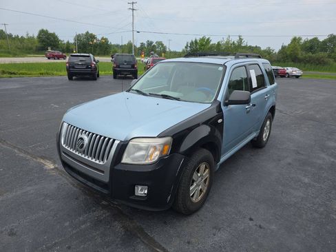 Used 2009 Mercury Mariner 4WD image 2