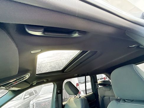 New 2026 Jeep Grand Cherokee Laredo X RWD image 22