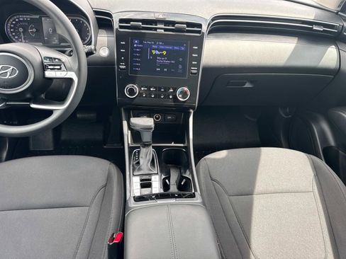 Used 2022 Hyundai Tucson SEL FWD image 19