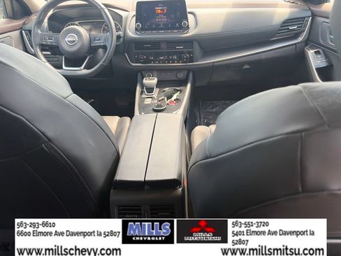 Used 2023 Nissan Rogue SV w/ SV Premium B Package AWD/4WD image 24