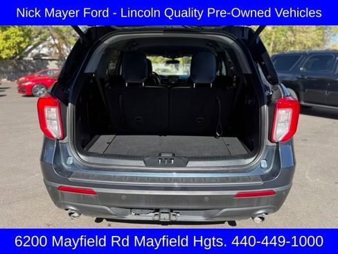 Used 2023 Ford Explorer XLT w/ Equipment Group 202A image 5