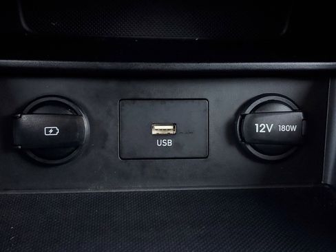 Used 2022 Hyundai Kona SEL FWD image 25