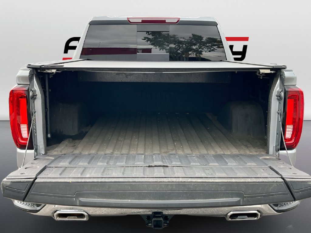 Used 2025 GMC Sierra 1500 SLT w/ SLT Premium Package AWD/4WD image 27