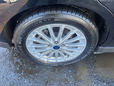 Used 2016 Ford C-MAX SE image 21