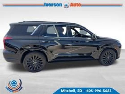 Used 2024 Hyundai Palisade Calligraphy AWD/4WD image 5