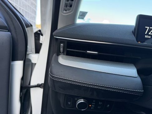 Used 2021 Ford Mustang Mach-E Select image 28