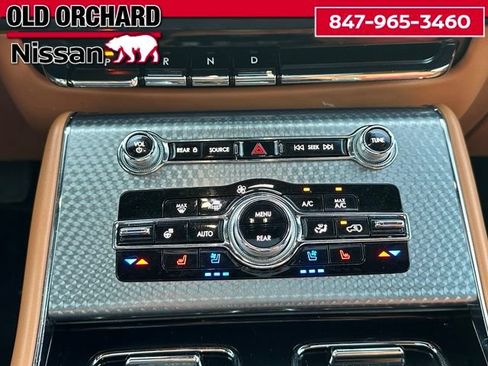 Used 2023 Lincoln Aviator Black Label AWD/4WD image 21