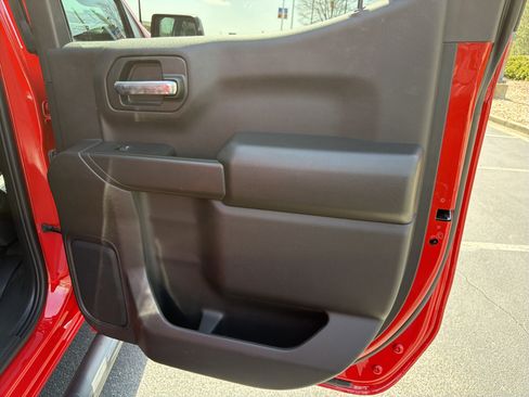 Used 2023 Chevrolet Silverado 1500 Custom Trail Boss image 16