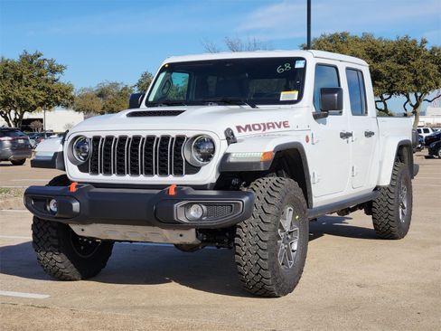 New 2026 Jeep Gladiator Mojave image 2