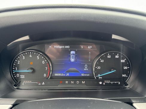 Used 2021 Ford Explorer XLT w/ Equipment Group 202A AWD/4WD image 20