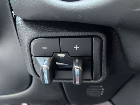 Used 2024 Dodge Durango GT image 16