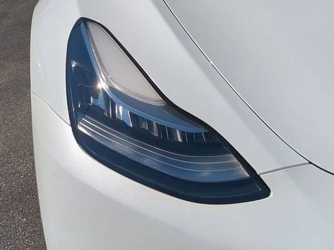 Used 2023 Tesla Model Y Long Range image 10