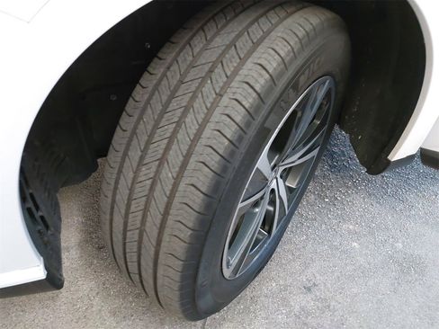 Used 2023 Lexus RX 350h image 37