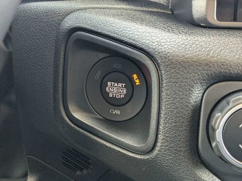 New 2026 Jeep Gladiator Sport AWD/4WD image 28