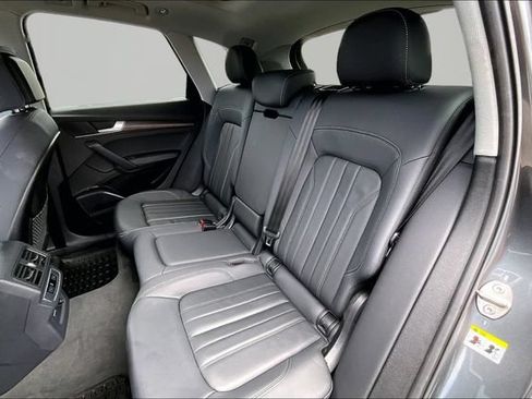 Used 2023 Audi Q5 2.0T Premium Plus w/ Premium Plus Package AWD/4WD image 28
