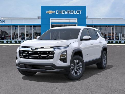 New 2026 Chevrolet Equinox LT FWD image 6