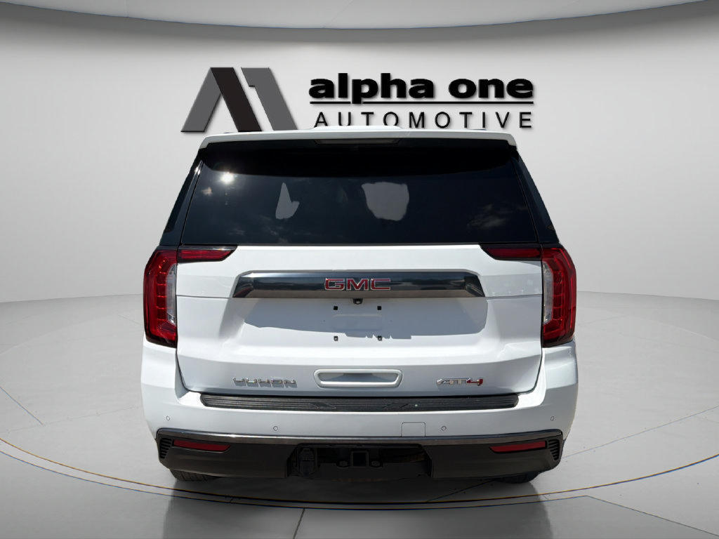 Used 2023 GMC Yukon AT4 w/ AT4 Premium Package AWD/4WD image 7