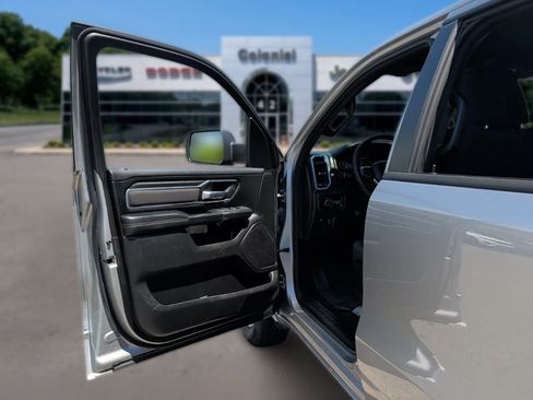 Used 2025 RAM 1500 Big Horn AWD/4WD image 12
