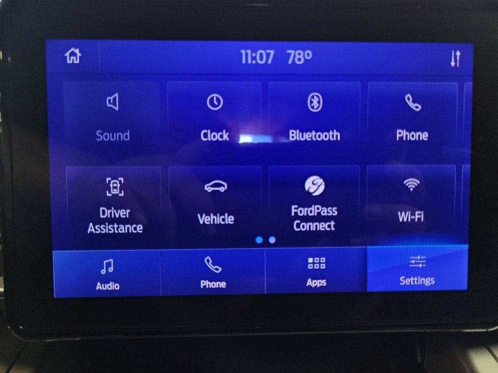 Used 2021 Ford Explorer XLT w/ Equipment Group 202A RWD image 25