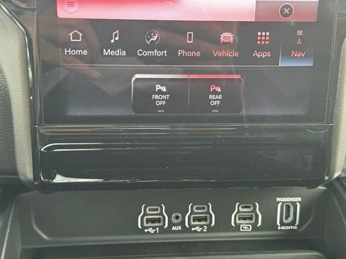 New 2026 RAM 1500 Laramie w/ Night Edition AWD/4WD image 34