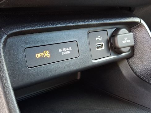 Used 2023 Honda Civic Sport image 24